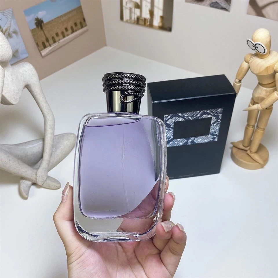 arabic-perfume-for-him-key-notes-oud-spices-frankincense-leather-amber